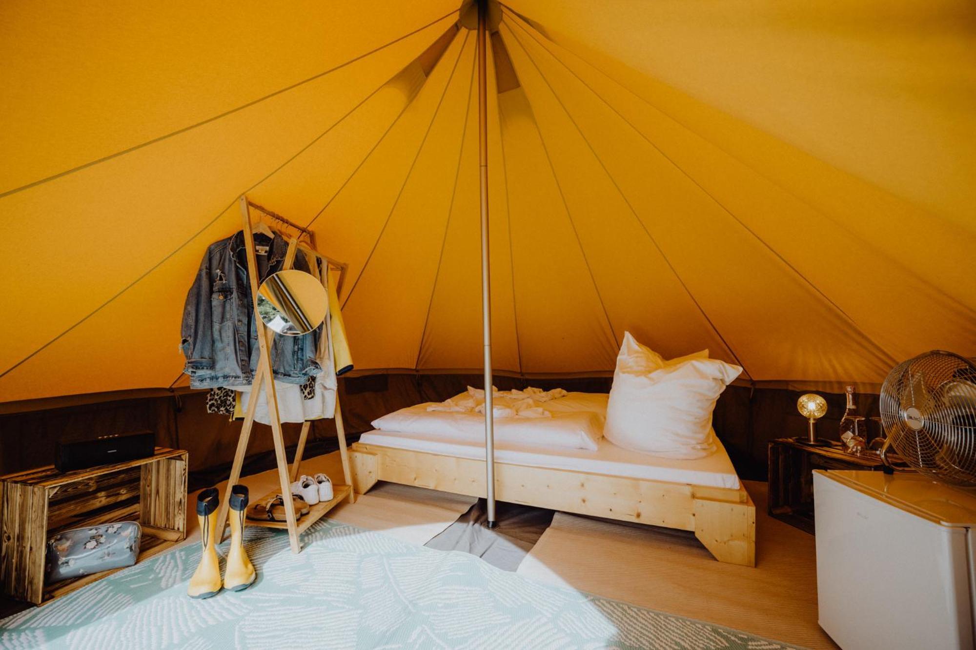 Raus Und Gut Glamping Am Graebendorfer See Drebkau ภายนอก รูปภาพ